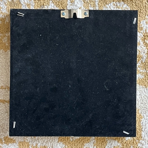 EUC Succulent Wall Decor 🌿 - Picture 2 of 2